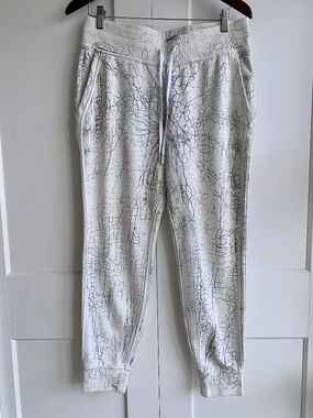 Lululemon Jogger Size 10